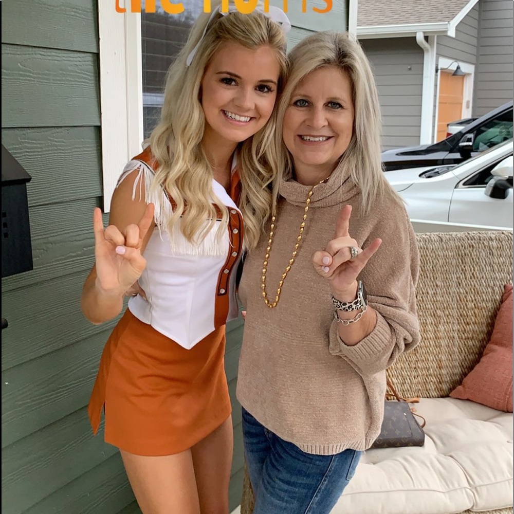 Meet your Posher, Stephanie